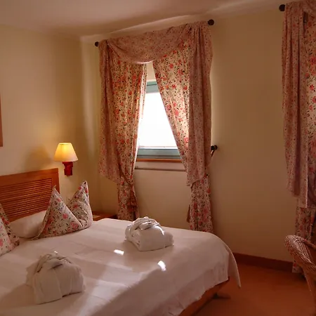 Hotel Albergo Hotel 4*