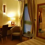 Albergo Hotel Отель Шёнефельд