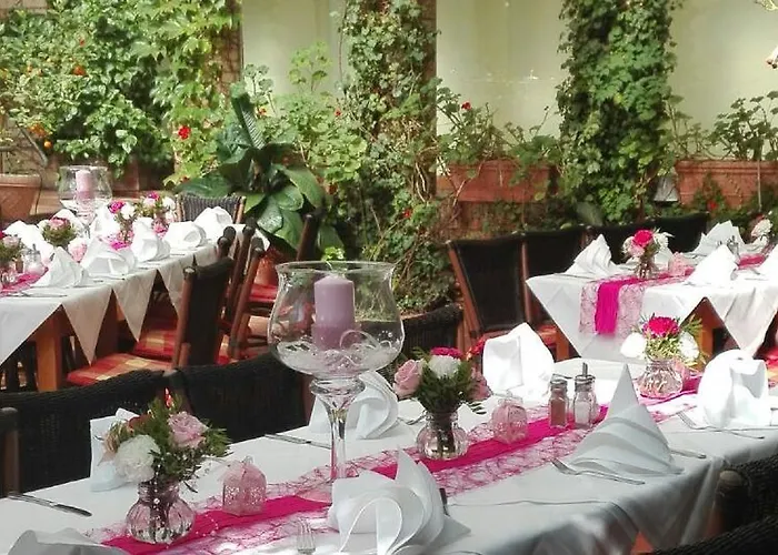 Albergo Hotel Schönefeld