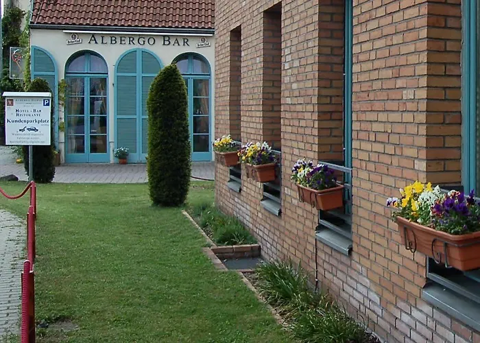 Albergo Hotel Schönefeld