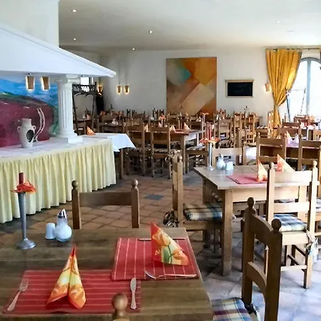 Albergo Hotel 4* Schoenefeld